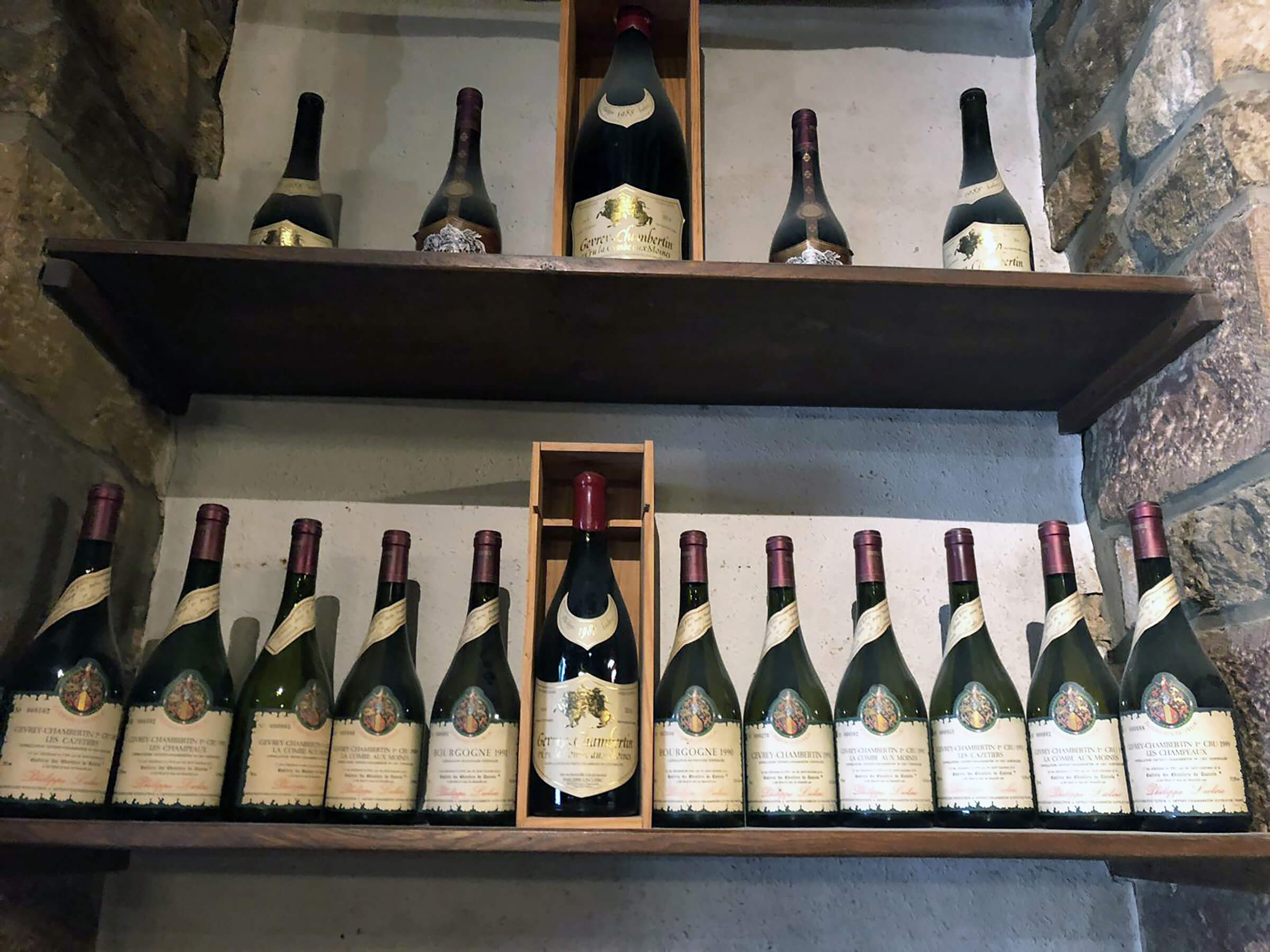 bourgogne-discovery-transport-prive-de-personne-visite-de-cave-viticole-bourgogne-france-franche-comte bourgogne-discovery-transport-prive-de-personne-visite-de-cave-viticole-bourgogne-france-franche-comte