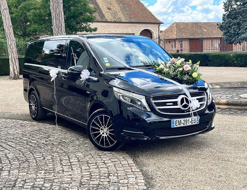 LIMOUSINE SERVICE PREMIUM - MERCEDES CLASS V - High quality group transportation (6 to 7 persons) for your seminar, tour-operator and win-tour for example) - Airport-hotel-train station transfers all cities Dijon and Beaune